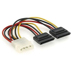 Redukcia napájania pre SATA disky 5,25"->2xSerialATA Redukcia napájania pre SATA disky 5,25"->2xSerialATA