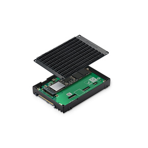 QNAP adaptér QDA-UMP4A (1x M.2 2280 PCIe 4.0 x4 NVMe SSD slot v 2,5" U.2 PCIe 4.0 NVMe SSD rámčeku) QNAP adaptér QDA-UMP4A (1x M.2 2280 PCIe 4.0 x4 NVMe SSD slot v 2,5" U.2 PCIe 4.0 NVMe SSD rámčeku)