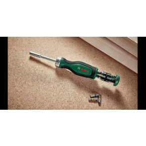 BOSCH Screwdriver with ratchet and 12 bits