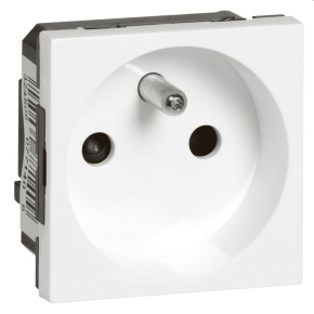 Legrand MOSAIC outlet 230V 2P+T 2M, white