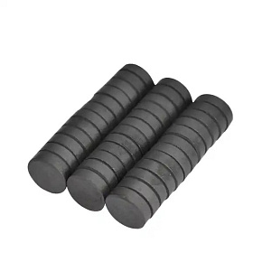 Magnety, priemer 16 mm, čierne