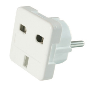 AC power adapter, UK socket to EU Schuko plug, 7.5 A