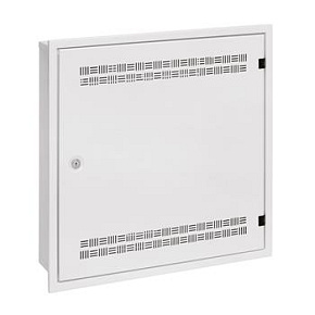 Rozvaděč SOHO LC-18 do zdi s lištami 2U, 4U a 11U, 550x550 bílá RAL9003 s rámečkem k zazdění