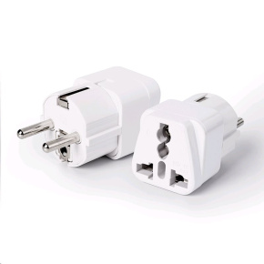 Adapter C-TECH universal adapter 110V-230V