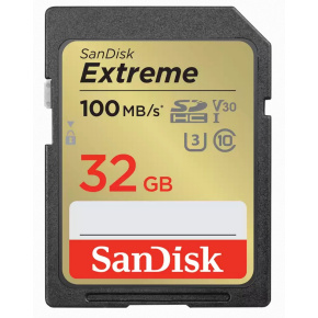 SanDisk Extreme 32GB SD card